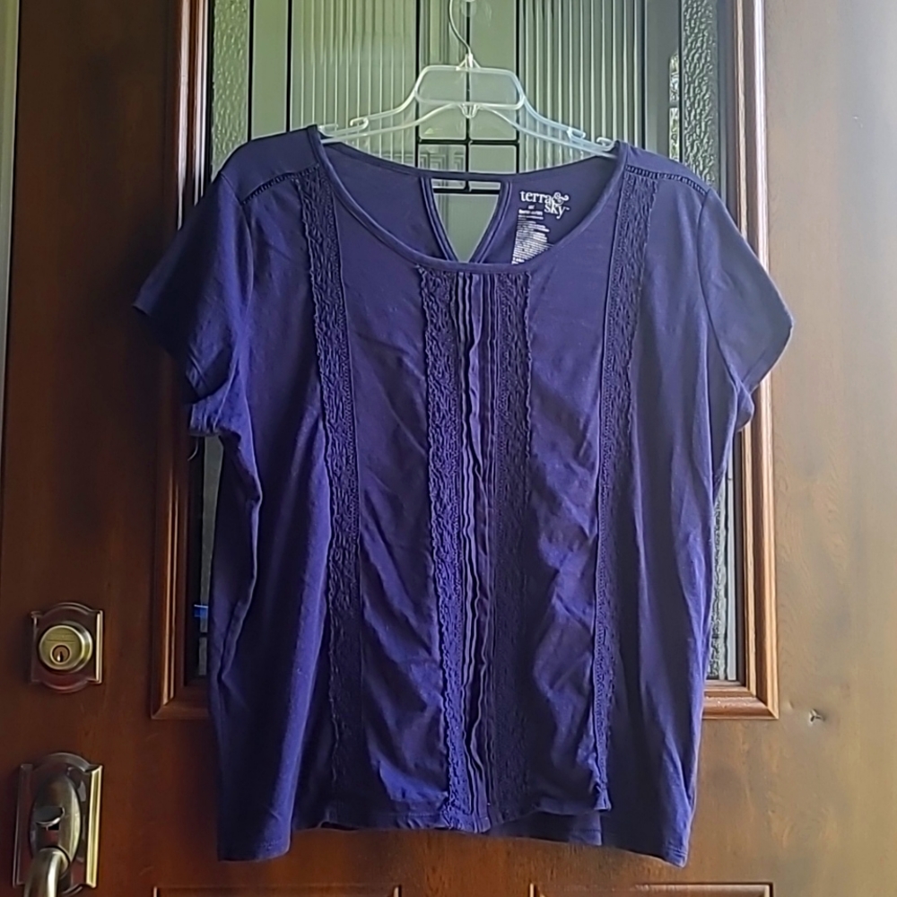 2X Blue shirt